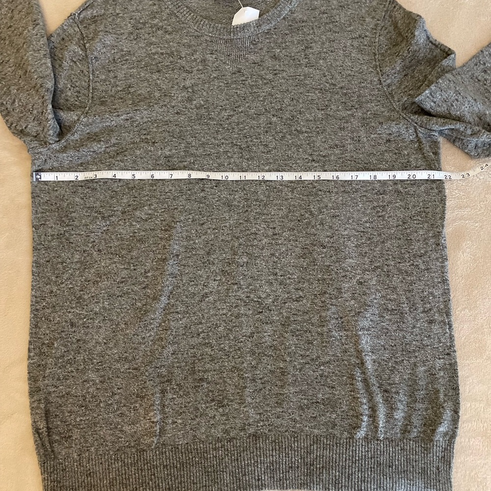 Express Crewneck Sweater - Size L - Picture 9 of 13
